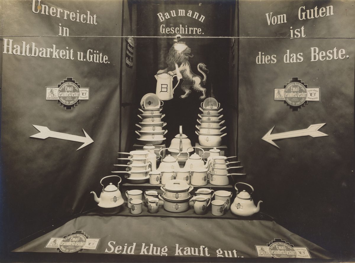 1919-1945-19